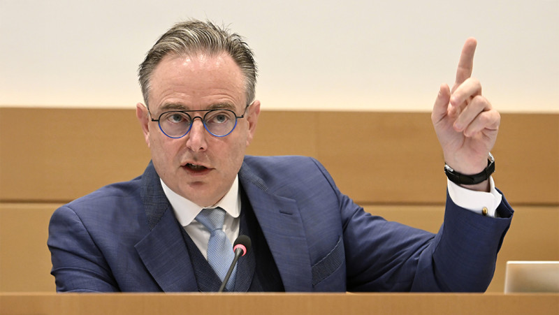 De natte droom van De Wever: een herenigd koninkrijk der Nederlanden.
