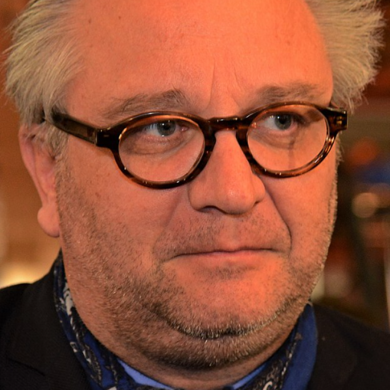 'Prins' Clement en Wendy betaald door VTM voor repo