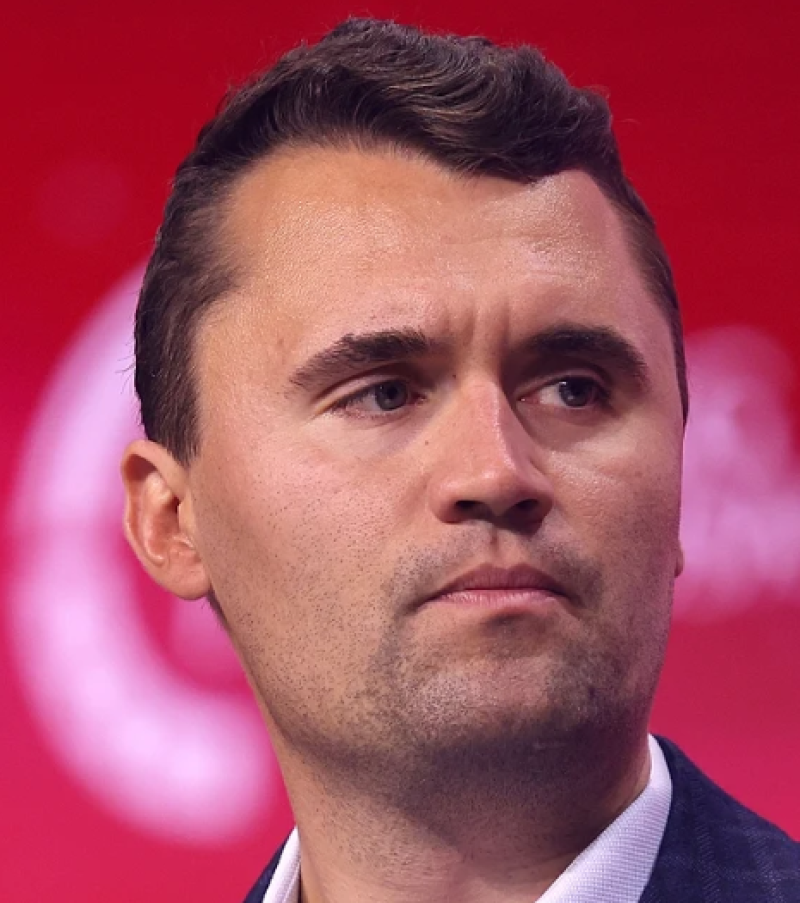 Moord op Charlie Kirk online gevierd alsof hij groot crimineel was: keerpunt in Amerikaanse geschiedenis?