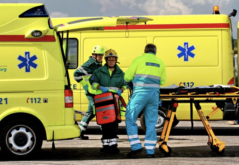 Lichtgewonde bij kopstaartaanrijding in Geel