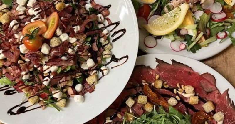 Taverne De Slappen Uier in Nijlen: Uniek bizonvlees op het menu