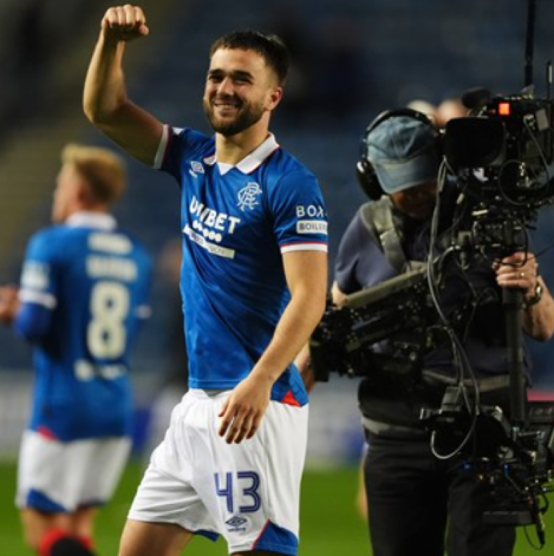 Na enkele zware weken maakt Raskin zijn comeback bij de Rangers, en hoe!