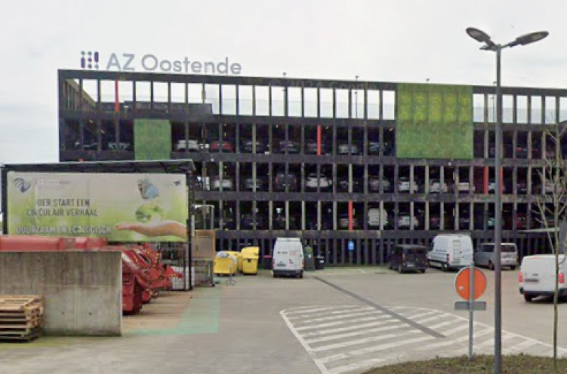 AZ Oostende doneert 65 computers aan jeugd via DigitalForYouth