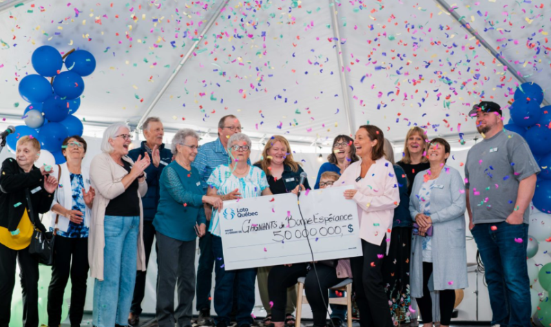 🎥 Dorpstactiek loont: na 20 jaar eindelijk jackpot bij de lotto