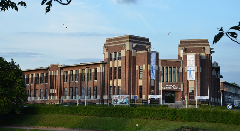 Boomse school onthult geavanceerde waterstofgenerator