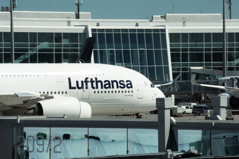 Lufthansa plant ontslag van 4000 administratieve medewerkers tegen 2030