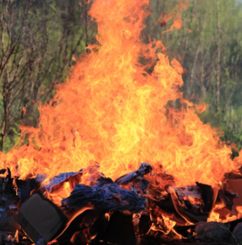 Nachtelijke brand bij Renewi in Gent snel onder controle
