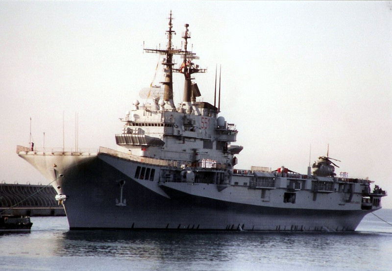 Italiaans vliegdekschip Garibaldi verkocht aan Indonesië voor 450 miljoen dollar