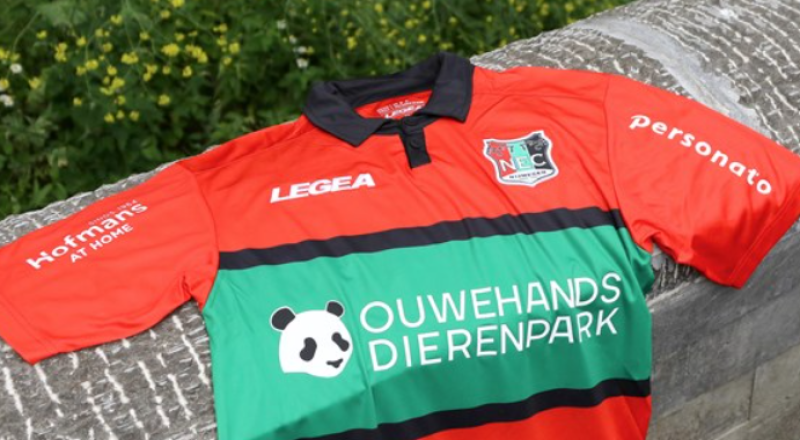 Retrokoorts in Gent: unieke voetbalshirts scoren bij NR10-pop-up