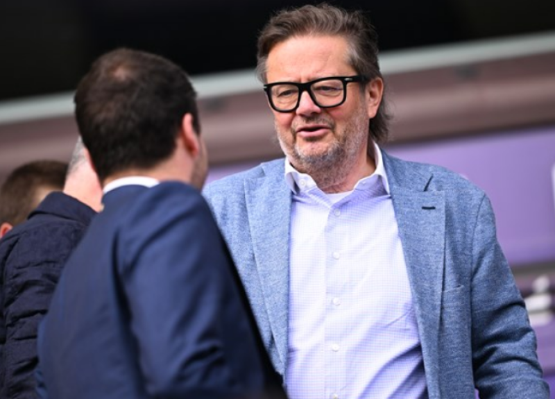 Marc Coucke en Tom De Sutter openen padelclub naast Club Brugge