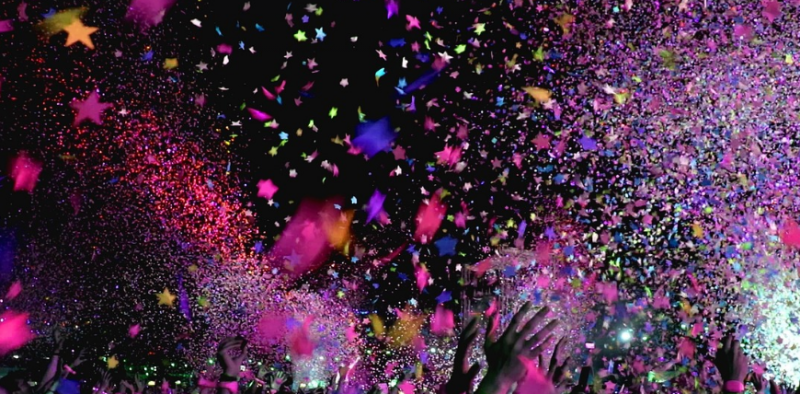 Tienerfuif in Hamme viert vijfde editie met glitter en beats