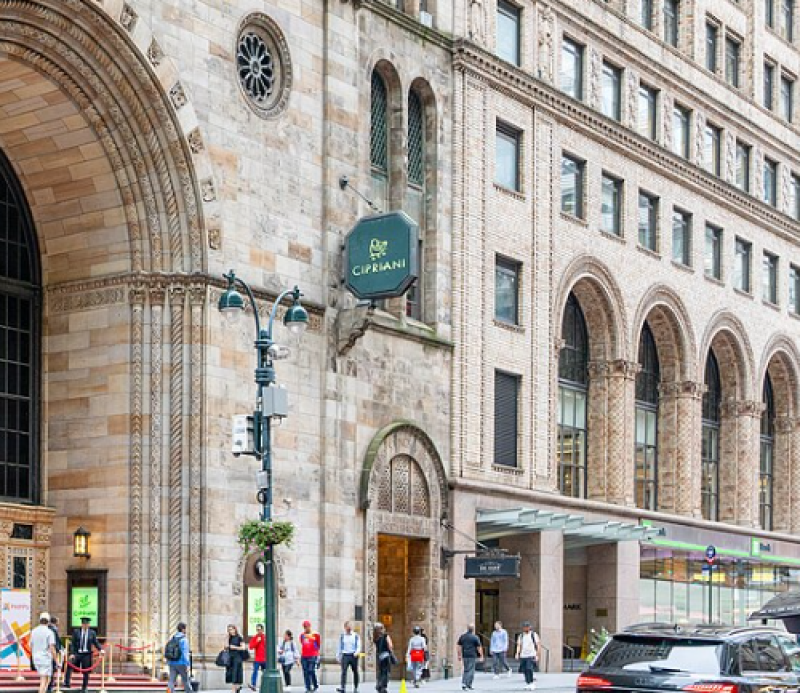 Werd ook Johnny Elichaoff vermoord? Vier leden van "Cipriani dining club" dood