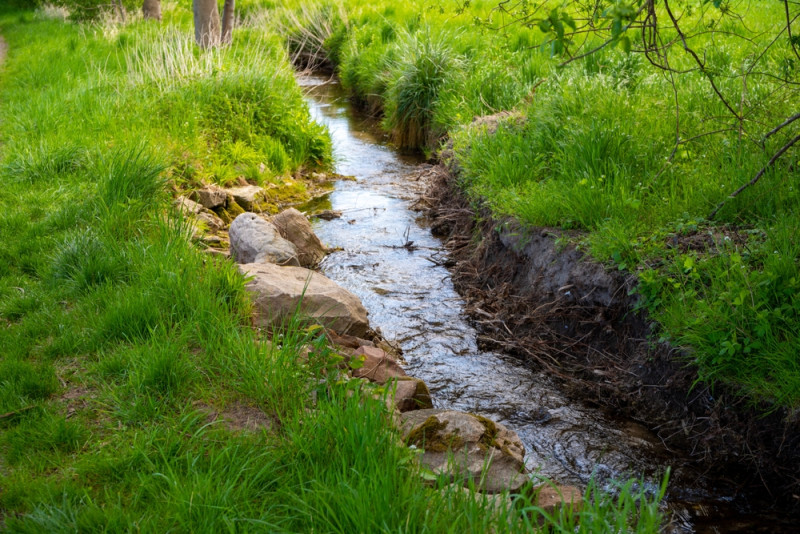 Start werken aan Kleine Beek in Nossegem: eindelijk einde aan geurhinder