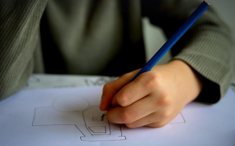 Brugse school in shock na aanhouding kinesist op verdenking van zedenfeiten