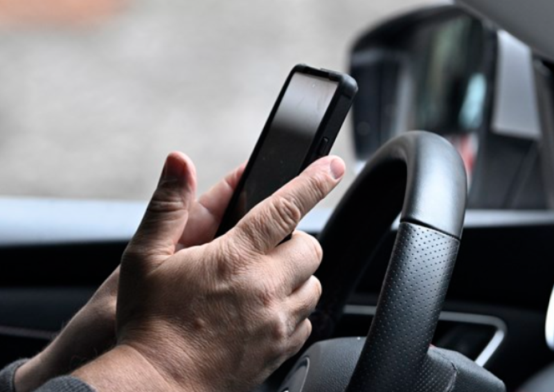Grootschalige verkeersactie legt gsm-gebruik en meer bloot in Lochristi en Zelzate
