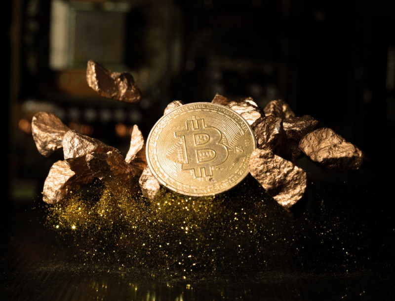 Goud en bitcoin bereiken recordniveaus