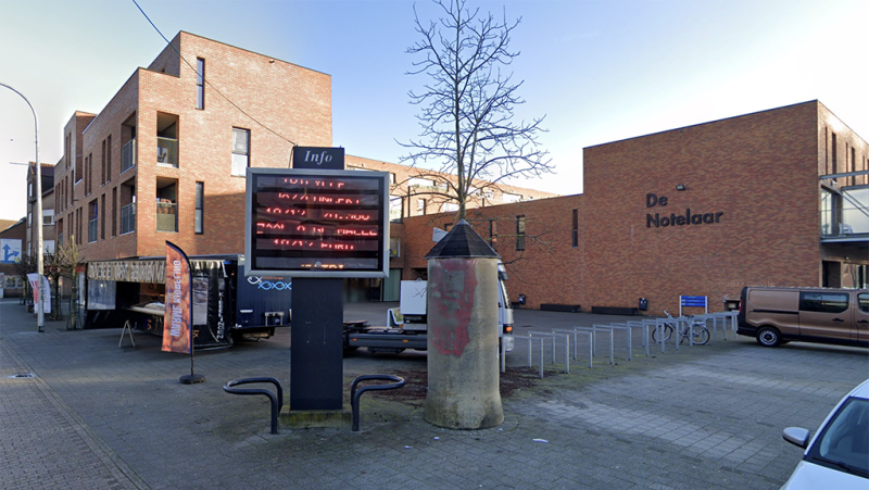 Malle moderniseert straatbeeld met nieuwe ledscreens