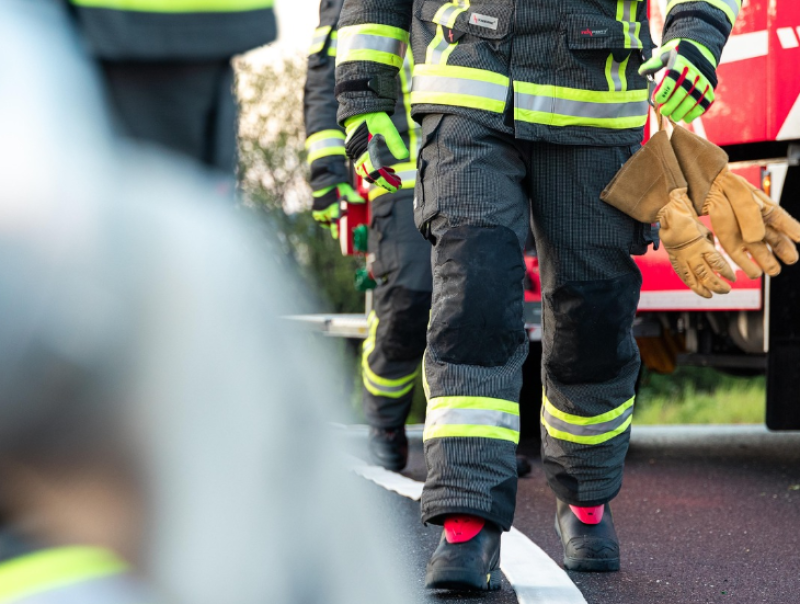 Gentse restauranthouder brandt auto ex-vriendin af en bedreigt haar met graffiti