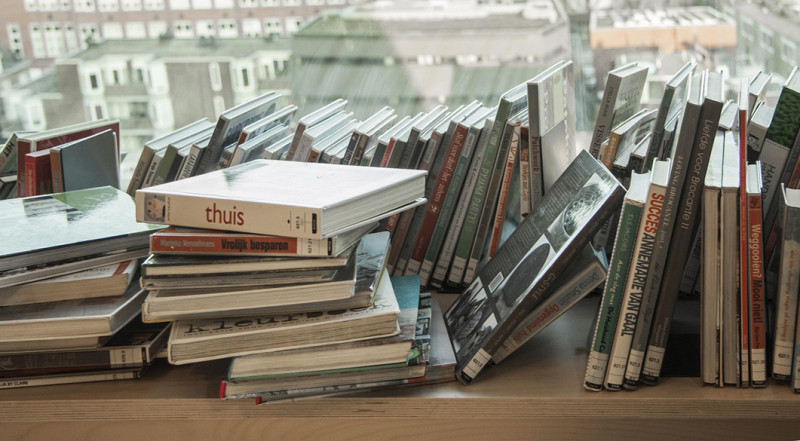 Boekenuitverkoop in Heist-op-den-Berg steunt goede doelen