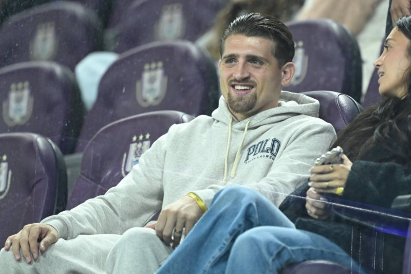 Wie we daar hebben: Anderlecht ziet sterkhouder terug op het veld verschijnen na lange blessure