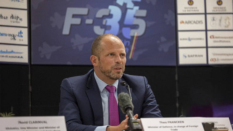 Theo Francken schrapt luchtshow met F-35’s, maar helaas niet om de juiste reden