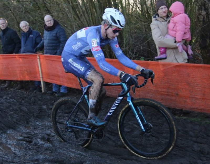 Veldritseizoen van start in Ruddervoorde met vernieuwd parcours