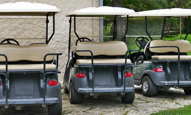 Knokke-Heist bedrijf ontwikkelt innovatieve elektrische golfkar voor mensen met een beperking