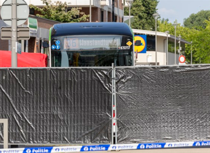 Zwaar ongeval in Boezinge: vrachtwagen botst op lijnbus