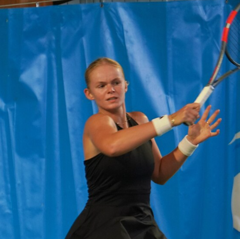 In de voetsporen van Clijsters en Henin: Brugse Jeline Vandromme (17) wint ITF World Tennis Tour Junior Finals