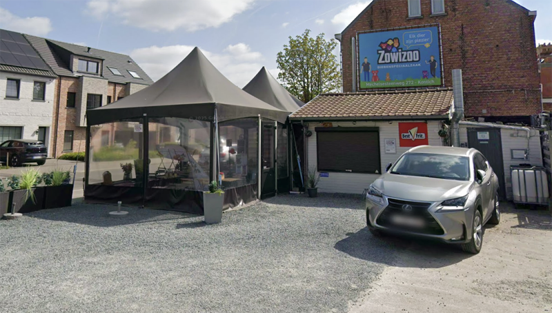 Frituur Frittie viert Halloween met griezelige decor en speciale burger