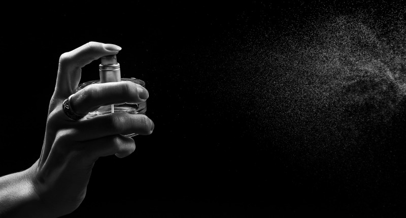 Amsterdams restaurant vraagt gasten om minder parfum te dragen