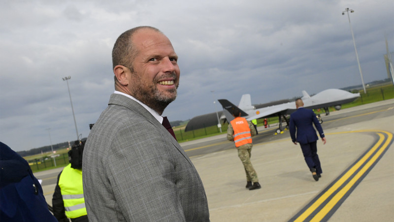 Francken wil 50 miljoen nu en een half miljard later voor antidrone-pak