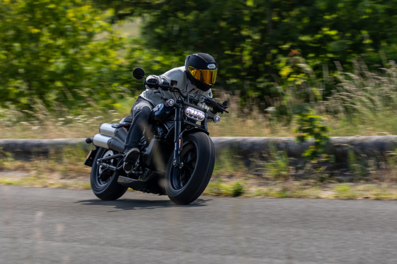 Voor jou getest: 2025 Harley-Davidson Sportster S - Paarse Patser!