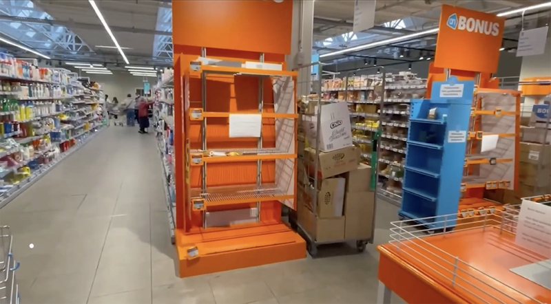Albert Heijn belooft reclamecheque bij lege rekken, maar niet alle klanten krijgen ze