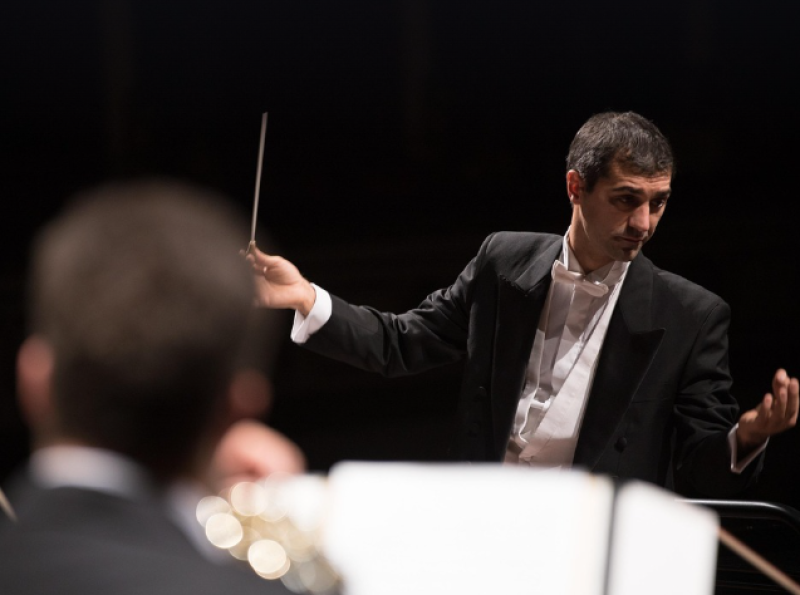 Stephan Zilias wordt nieuwe muziekdirecteur bij Opera Ballet Vlaanderen