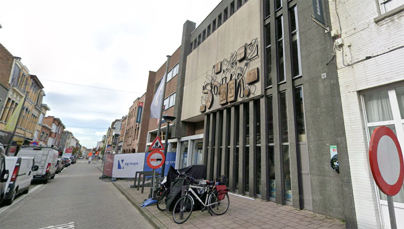 Hoboken opent nieuwe onbemande bibliotheek