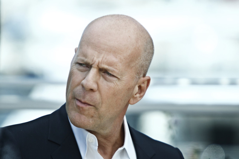 Bruce Willis kan door zijn dementie niet meer alleen lopen