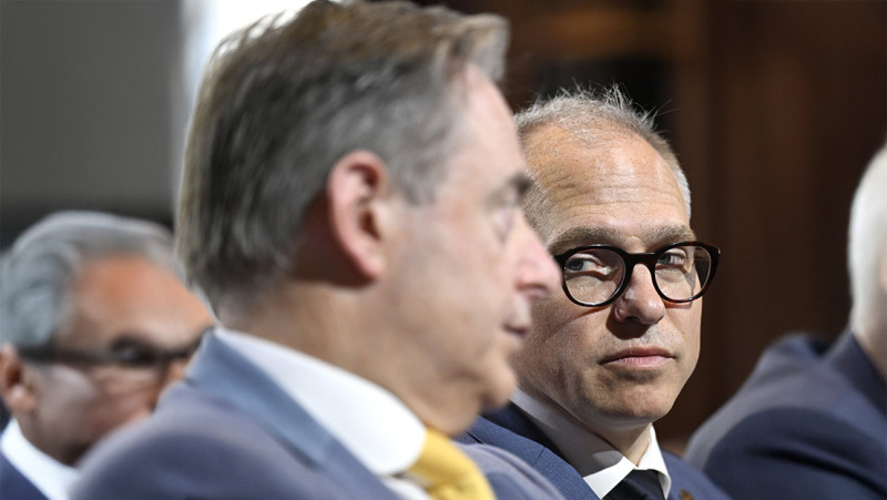 🎥  N-VA droomt luidop van een huwelijk met Nederland