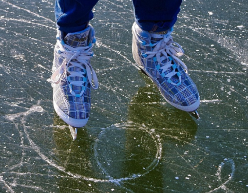 Samen Sterk op het IJs: schaatsen voor kinderreuma in Gent