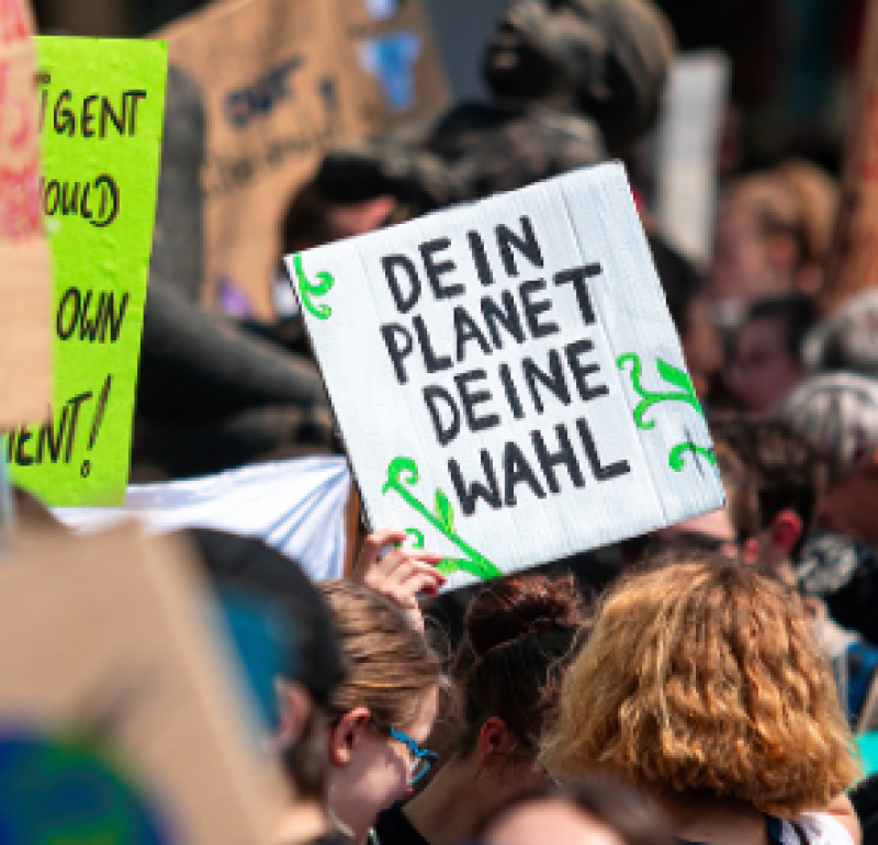 Extinction Rebellion voert actie bij Gentse stadhuis voor ambitieuzer klimaatbeleid