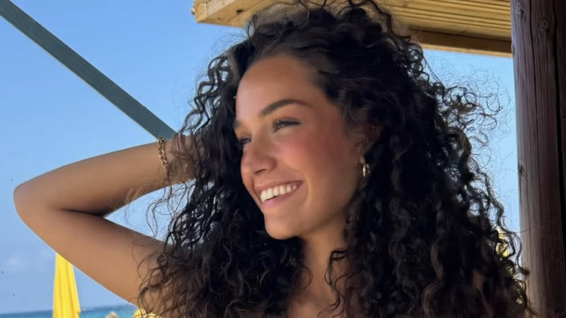 📸 Angelique, de bom van Plage Pampelonne
