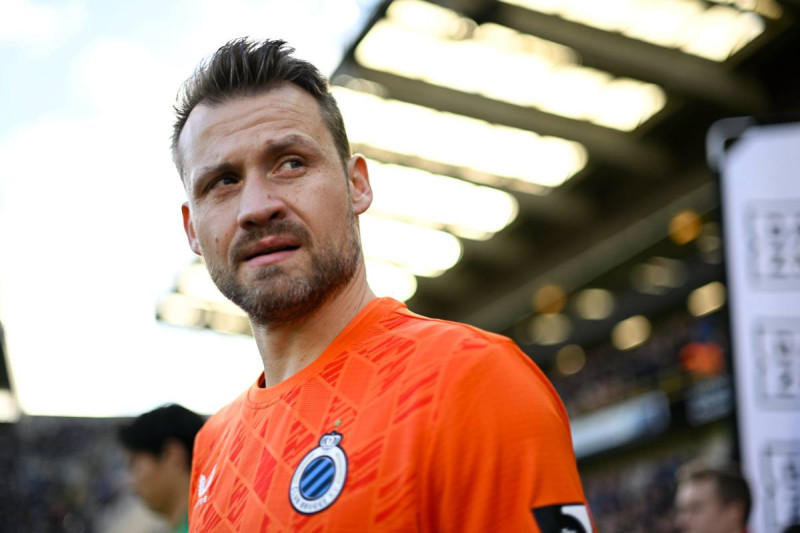 Drama voor Simon Mignolet: comeback bij Club Brugge duurt amper één helft