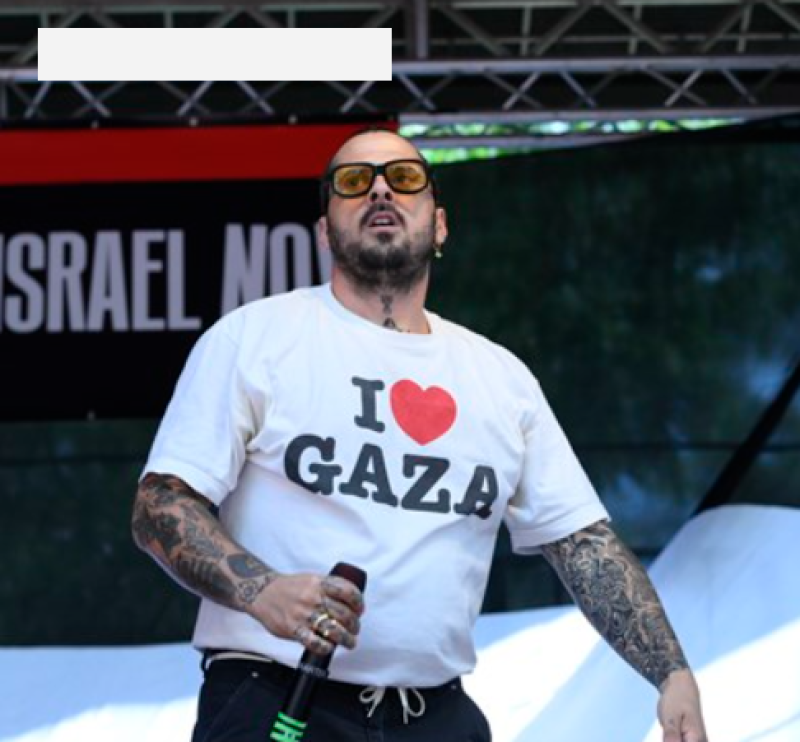 Zwangere Guy verrast Gent met pop-up en signeersessie