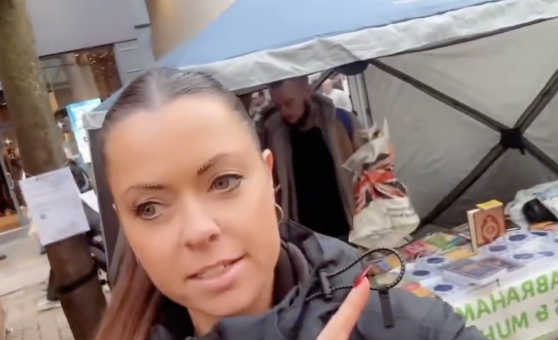 🎥  Van ‘betogers’ tot islambekering: hoe kerstmarkten hun grenzen verliezen