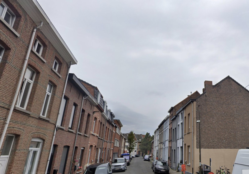 Explosie in Mechelen: voordeur vliegt naar de maan, drugsband niet uitgesloten