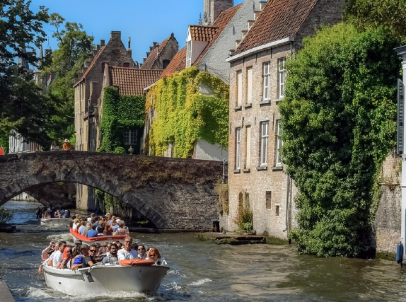 Van alcoholverslaving naar buurtverbinding: Kobe's inspirerende reis in Brugge