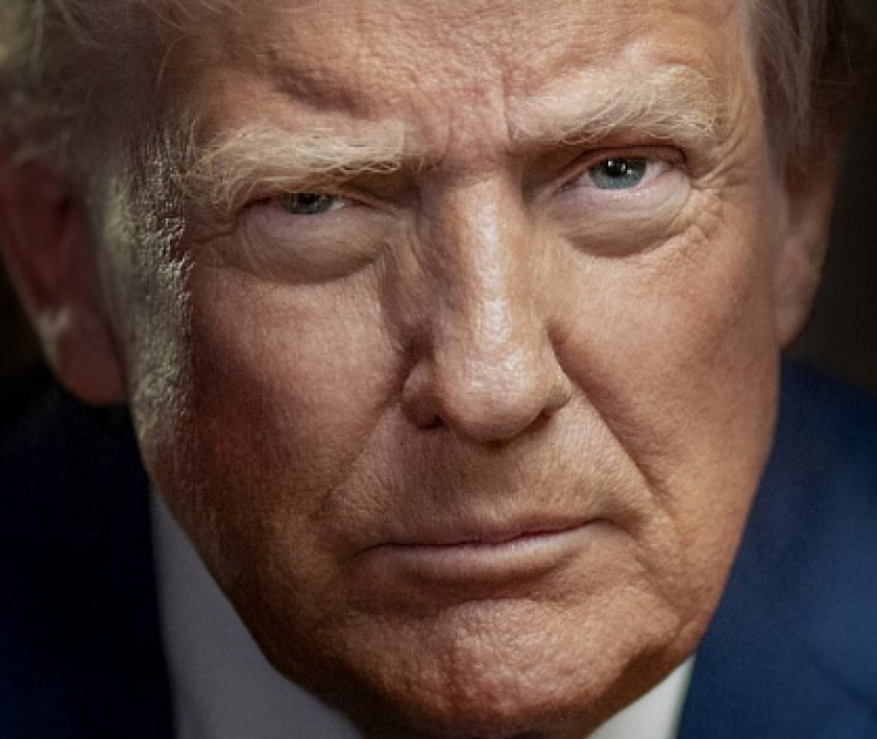 Docent 'vergeleken met terrorist' nadat hij Trump-video's aan studenten had laten zien: "emotionele schade" toegebracht.