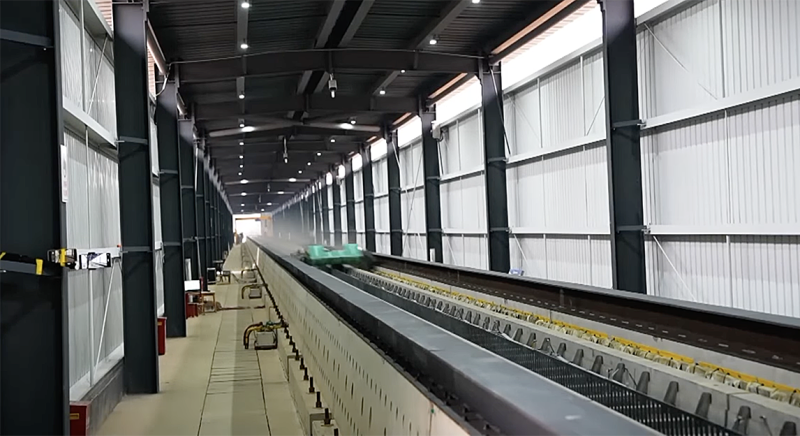 🎥   700 km/u in twee seconden: China verlegt grenzen van maglevtechnologie
