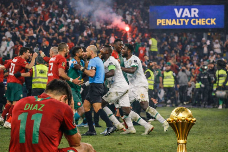 🎥Ongezien: penaltydrama en verlengingen beslissen knotsgekke Afrika Cup-finale