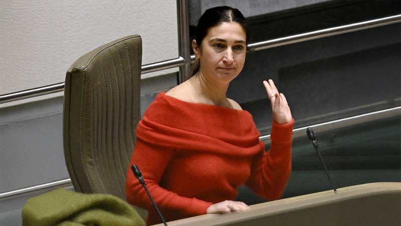 Zuhal Demir wil af van de vrijheid van onderwijs: op naar meer discipline en structuur